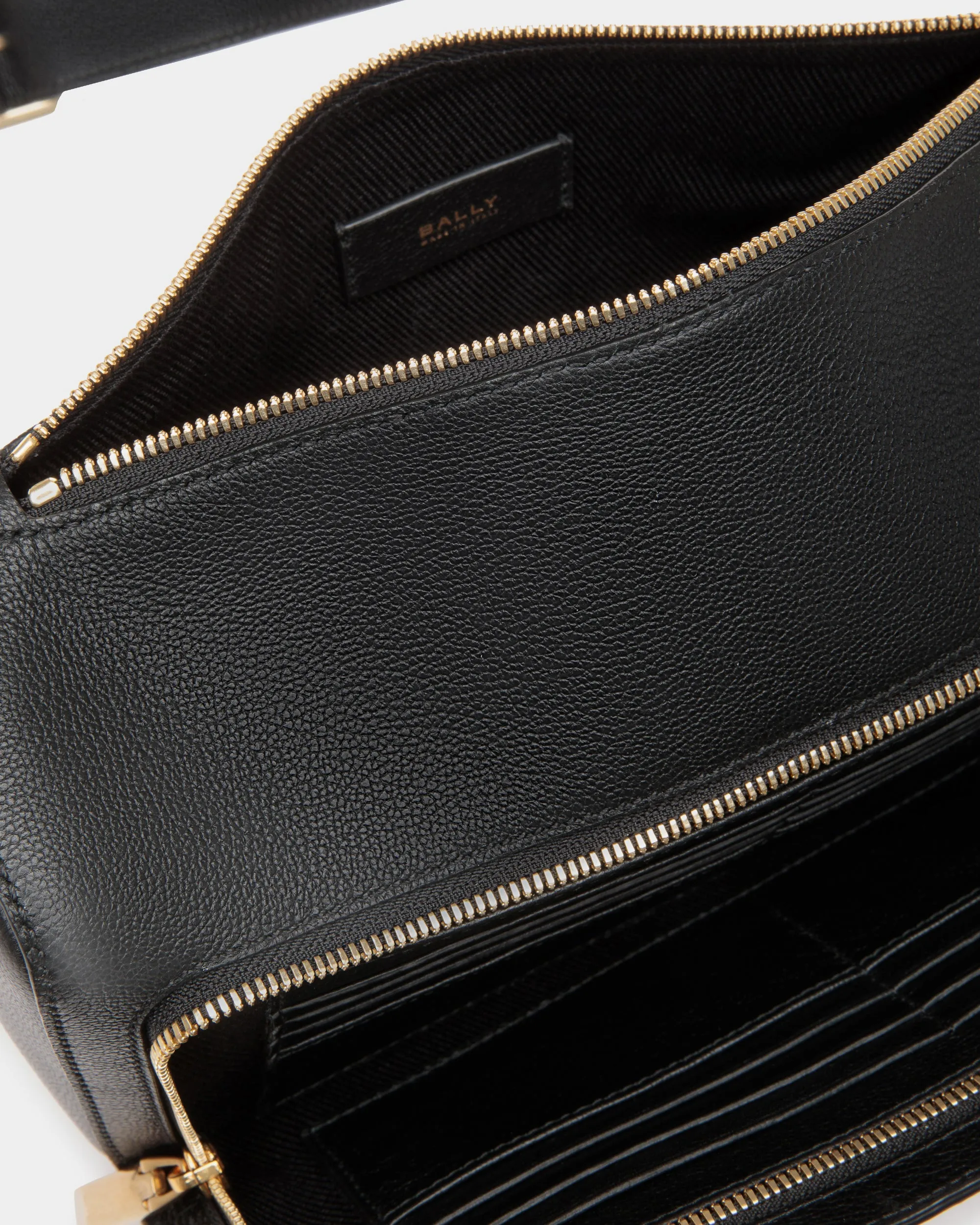 Arkle Belt Bag in Black Grained Leather