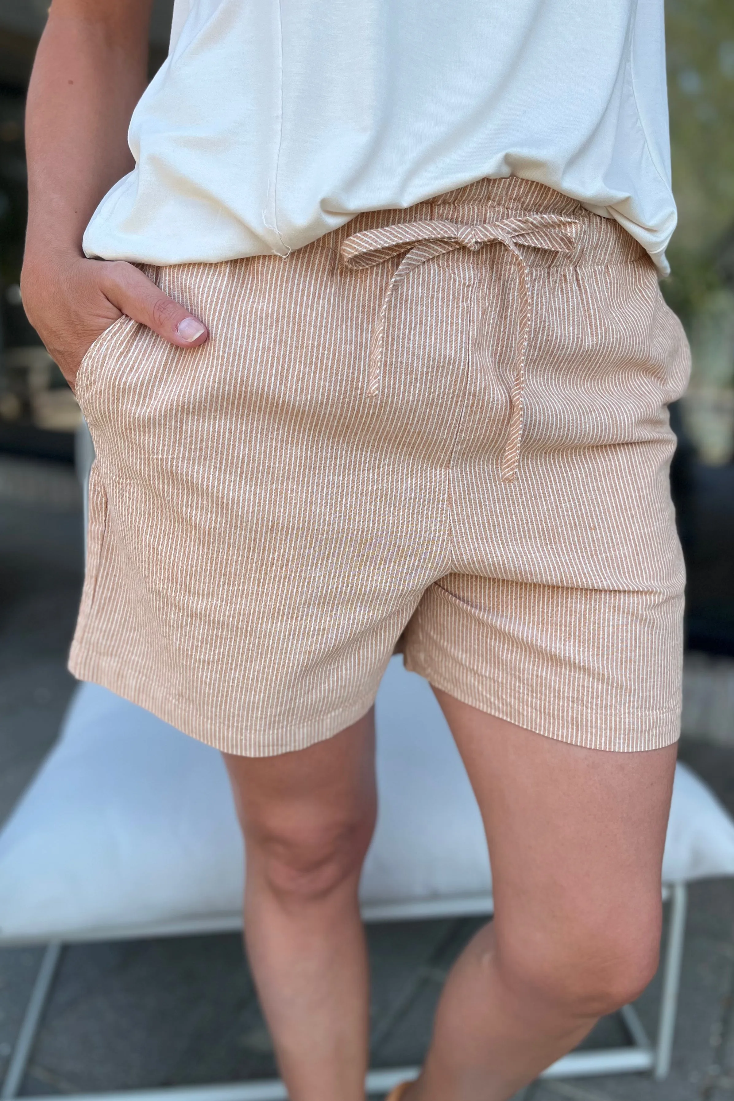 Brigitte Shorts | Muted Clay | Shorts fra French Laundry