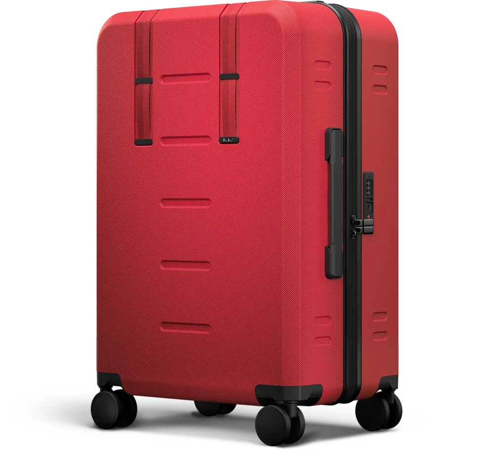 D_b_ Ramverk Lightweight, Compact, Hard-Shell, 4-Wheel, Spinner Luggage, Checked-Medium  