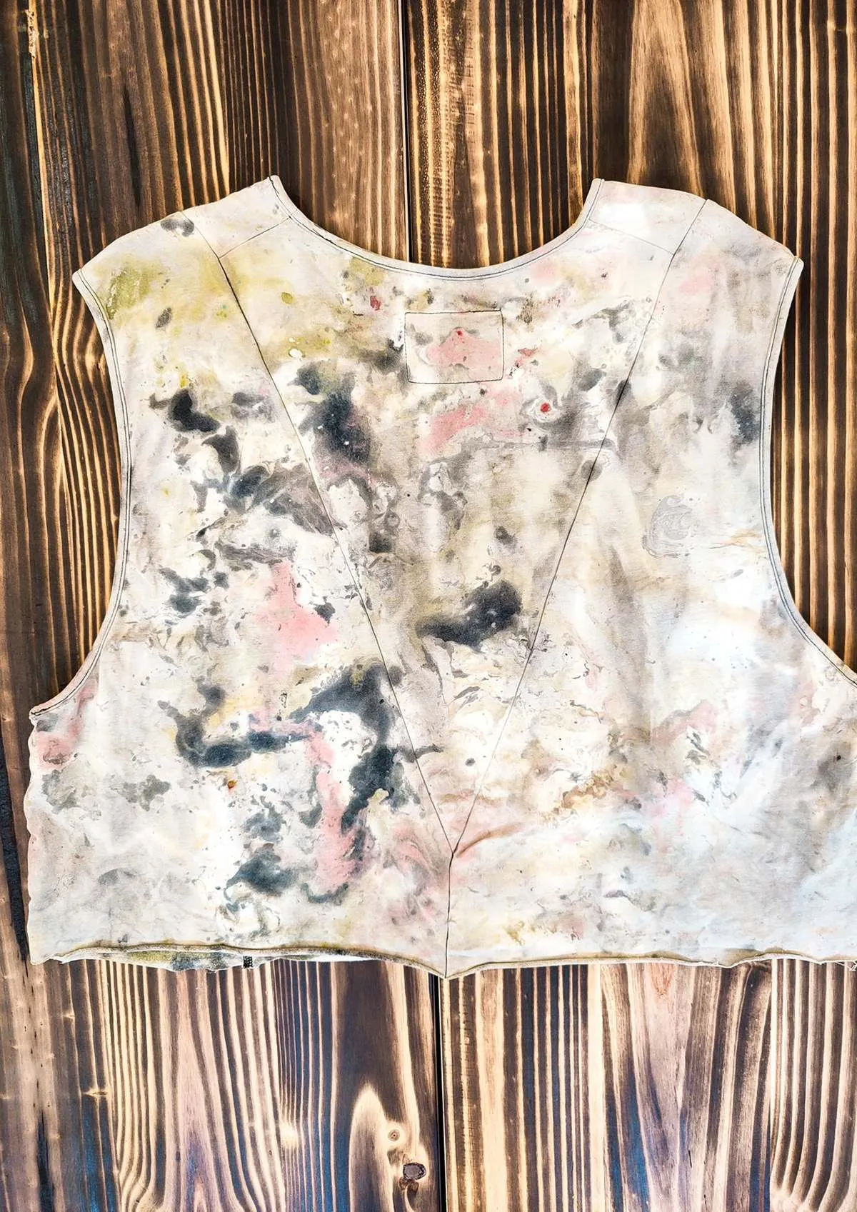 HANDPAINTED CROP SLEEVELESS TOP - black/white hand painted