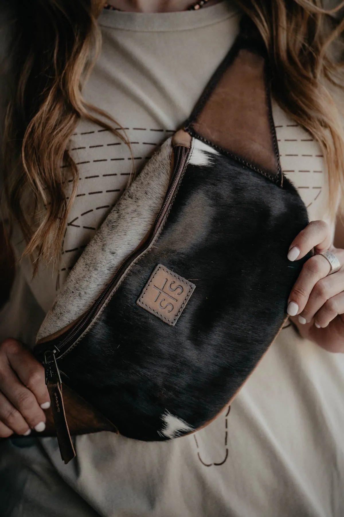 'Hildy' Roswell Cowhide belt bag by STS Ranchwear