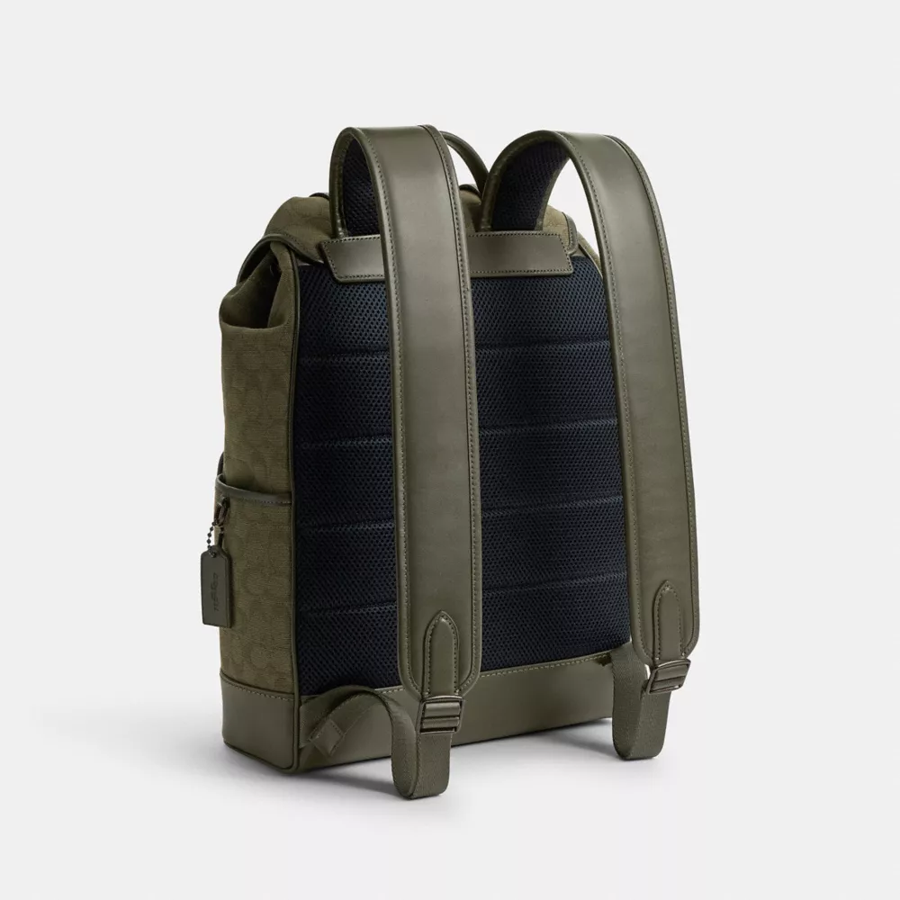 LEAGUE FLAP BACKPACK IN SIGNATURE CANVAS JACQUARD