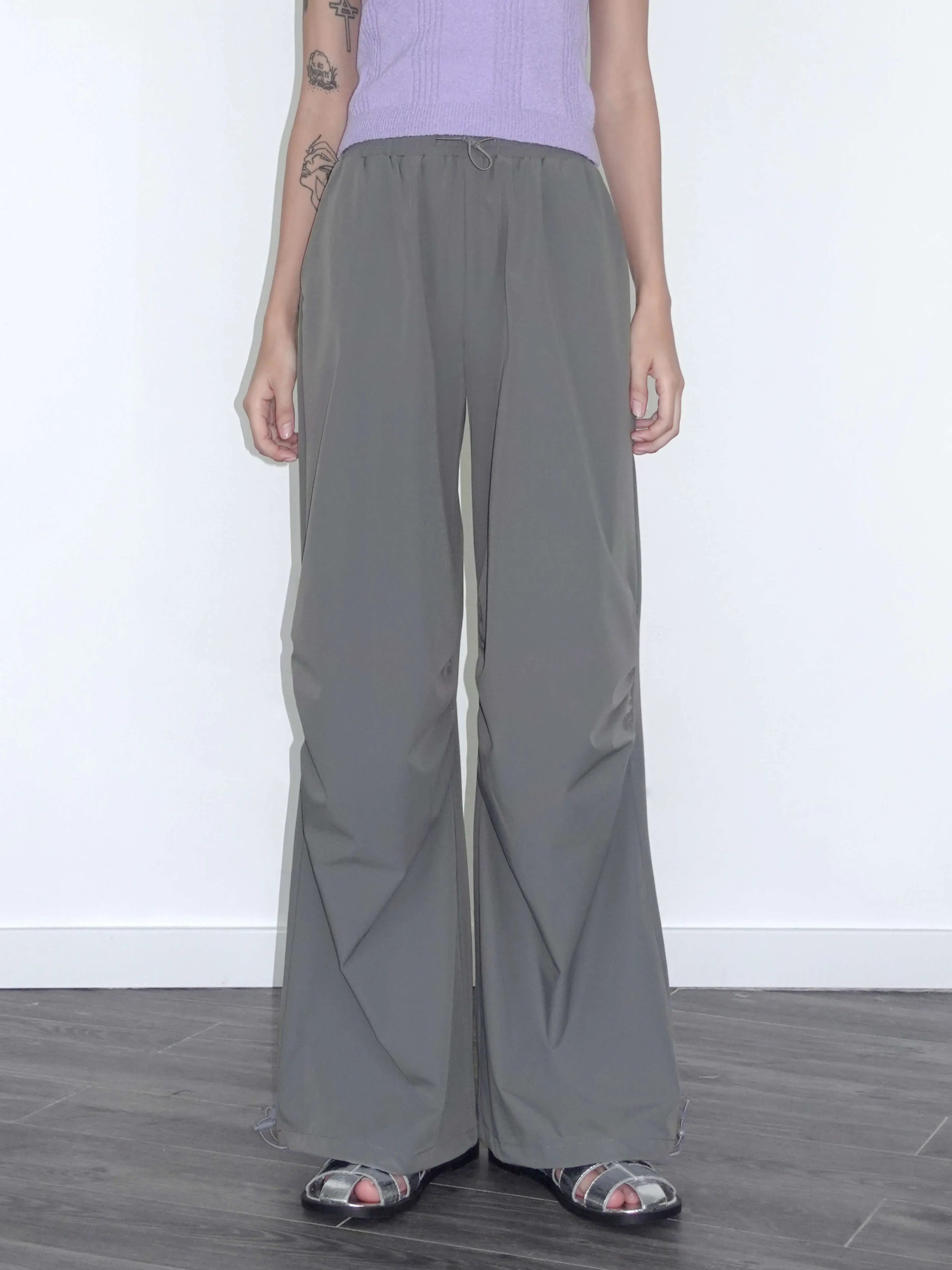 Loose Parachute Trousers with Elastic Waist