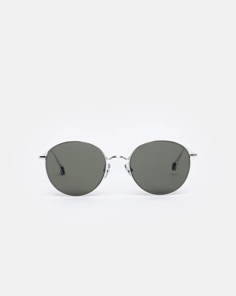 Madeleine Sunglasses in White Gold