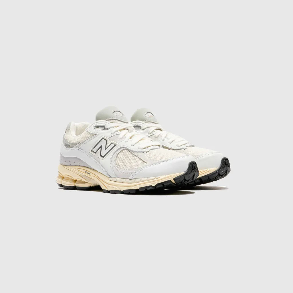 New Balance 2002R - White