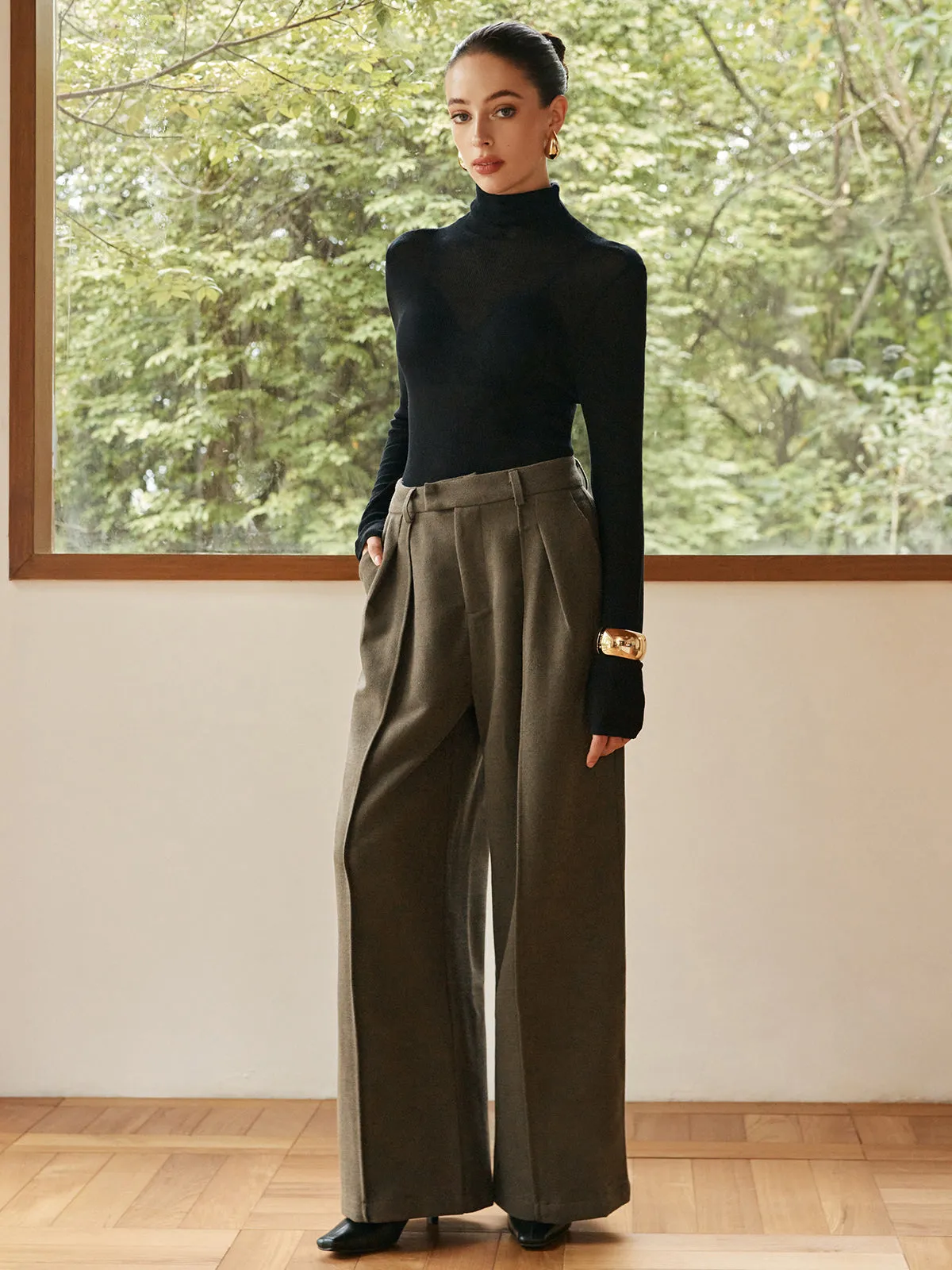 Pleated Wide-Leg Warm Pants