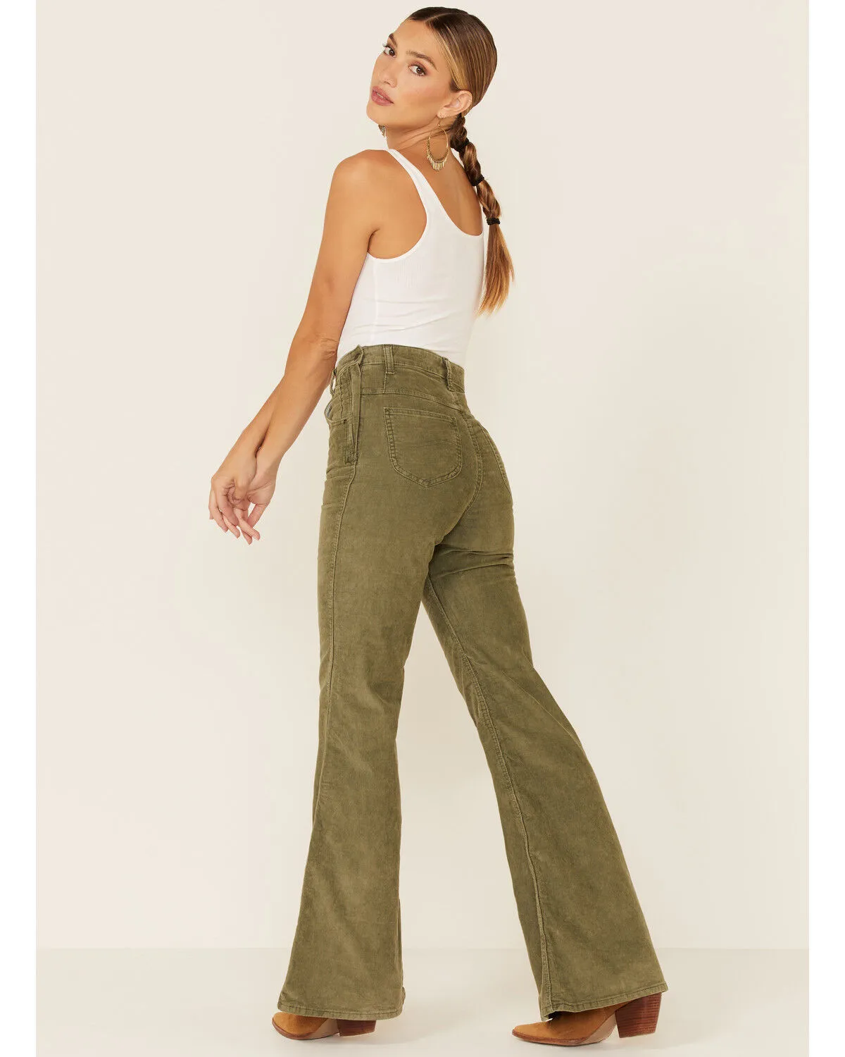 Product Name:  Lee Women's Olive Corduroy High Rise Flare Jeans