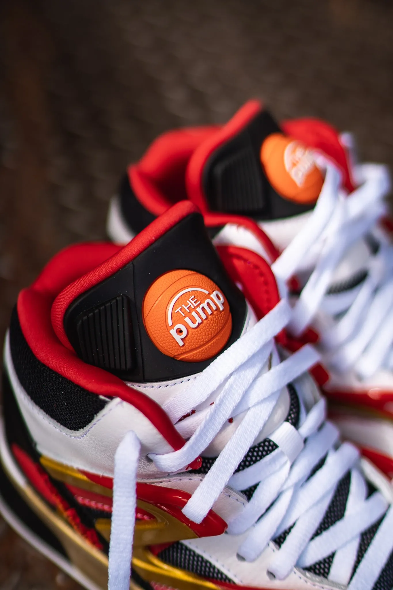 Reebok Pump Omni Zone II (Gold Rush)