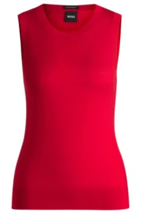 Sleeveless top knitted in virgin wool