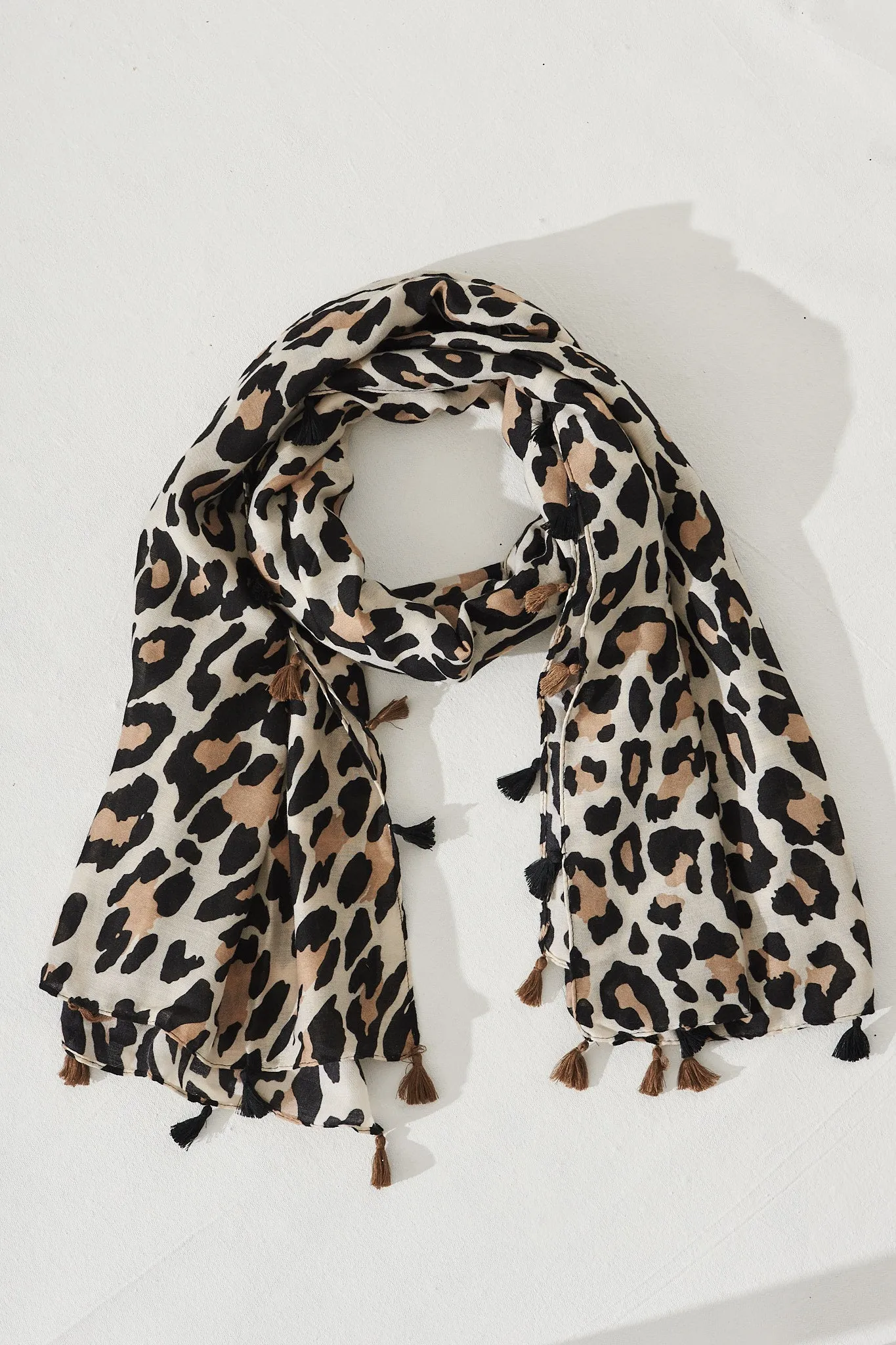 Wild Side Scarf In Leopard